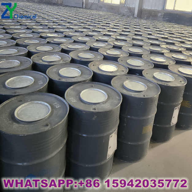 Bulk calcium carbide price advantage shown with 100kg new steel drums ready for export.